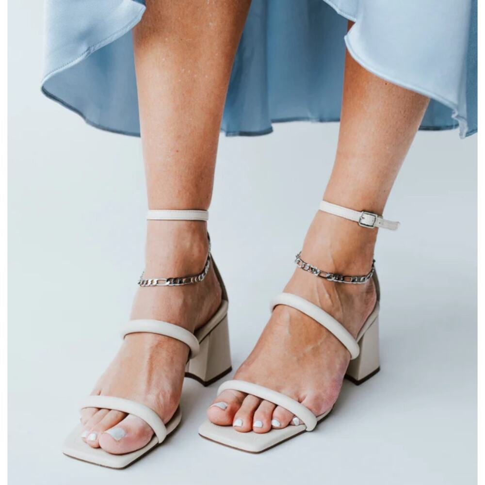 Free People Parker Chain Heels Sandals Bone/ White Ankle Strap NEW Size 39/9